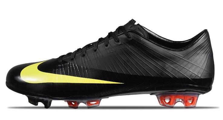 皇马球星成长史c罗,皇马时期的c罗球鞋