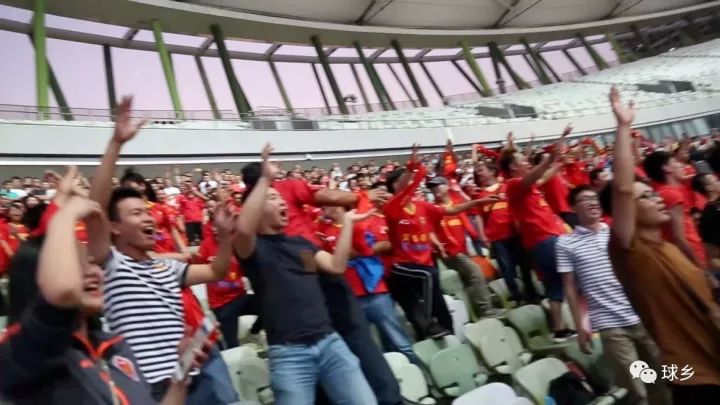 梅州客家冲超成功庆祝现场,广东梅县铁汉冲甲