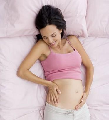 hcg和孕酮同时下降了会自然流产么,孕早期孕酮和hcg正常值