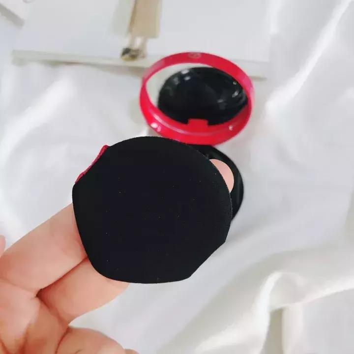 推荐阿玛尼黑气垫,阿玛尼红气垫真实测评瑕疵皮