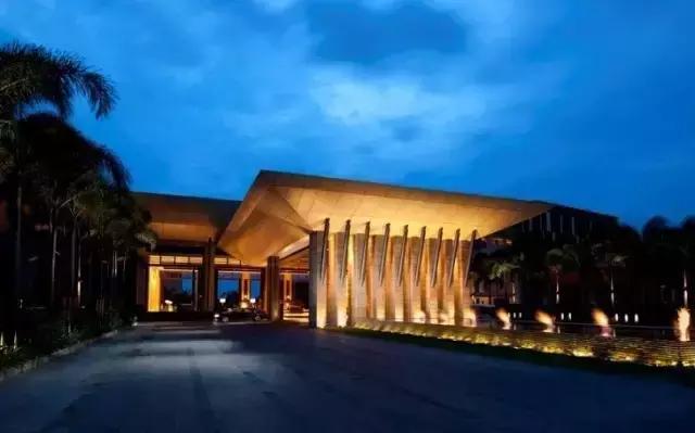 三亚住宿攻略酒店预订,三亚12月份酒店推荐