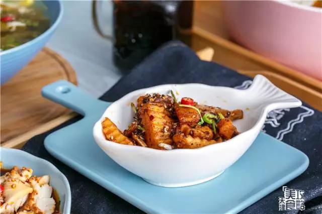 天津夜间美食砂锅鱼,天津砂锅鱼