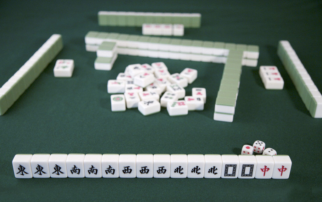 带风麻将高手打牌思路技巧口诀,麻将逆风局时碰牌技巧