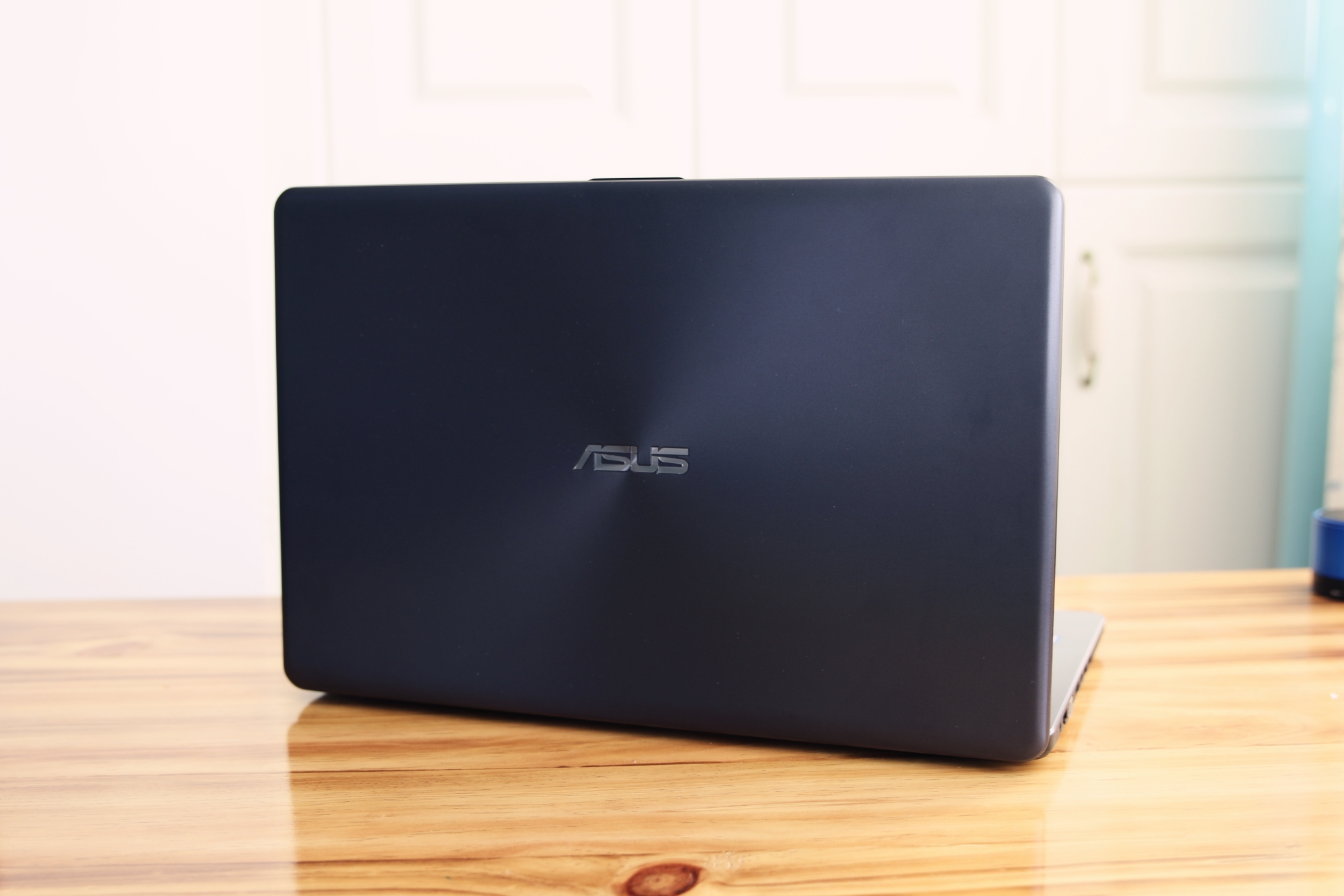 华硕笔记本fl8000u有光驱吗,华硕笔记本fl8000u屏幕