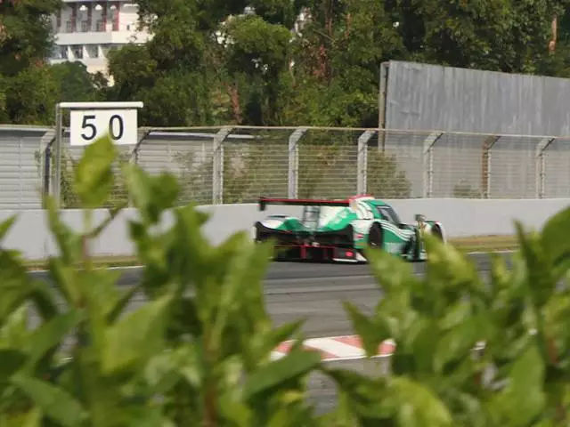 耐力赛绝非无休止地“画圈”,而是用轮胎来拓宽的哲学