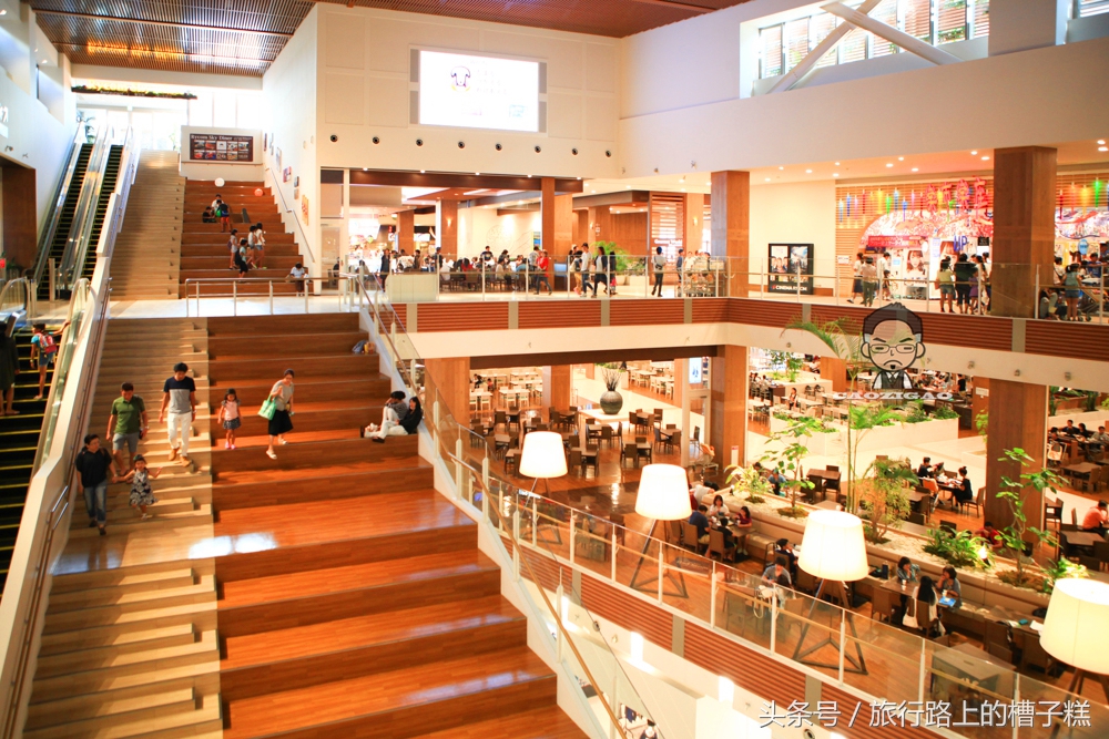 冲绳美国村购物中心 (冲绳永旺梦乐城)