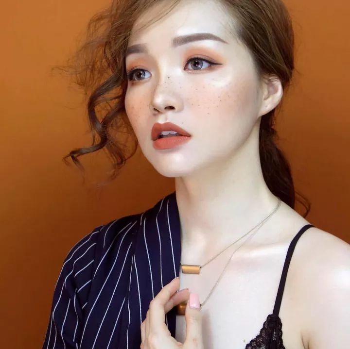 秋冬最显白的9支口红,兰蔻黄皮显白口红秋冬