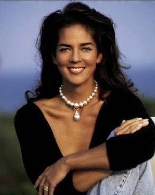 白珍珠漂亮还是灰珍珠漂亮,十大必买珍珠款式经典