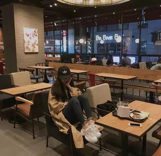 韩国名牌女运动鞋,韩国老虎牌运动鞋