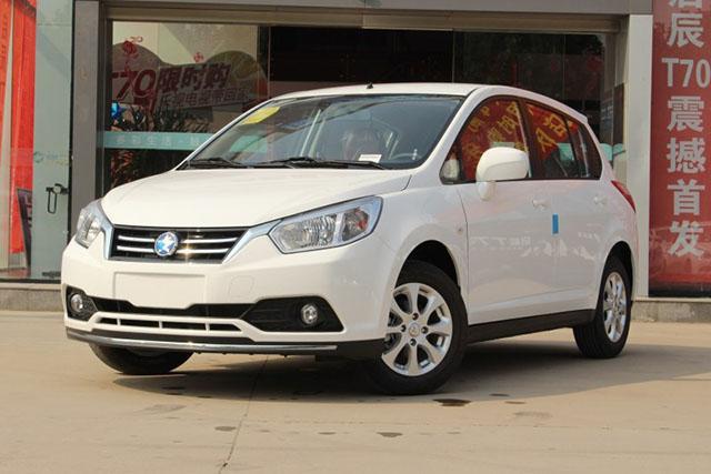 二手骐达与飞度哪个更值得买,日产骐达手动挡二手车值得买吗