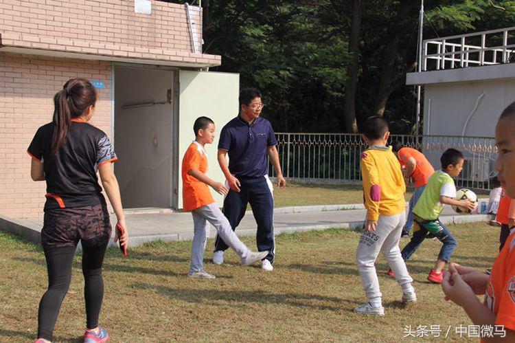 雄鹰少儿足球,早教小小足球运动员