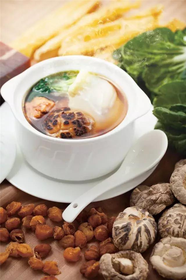 寒冷的冬天全靠这锅汤续命,冬天一碗汤暖心又暖胃