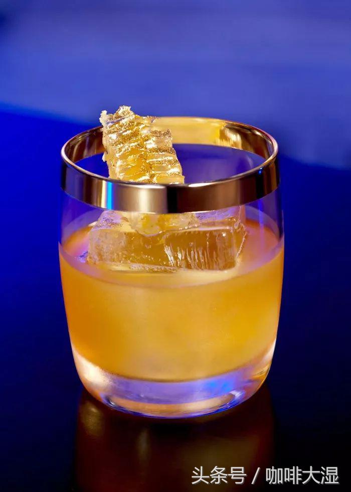 十款经典鸡尾酒的调制配方,十款简单的鸡尾酒配方