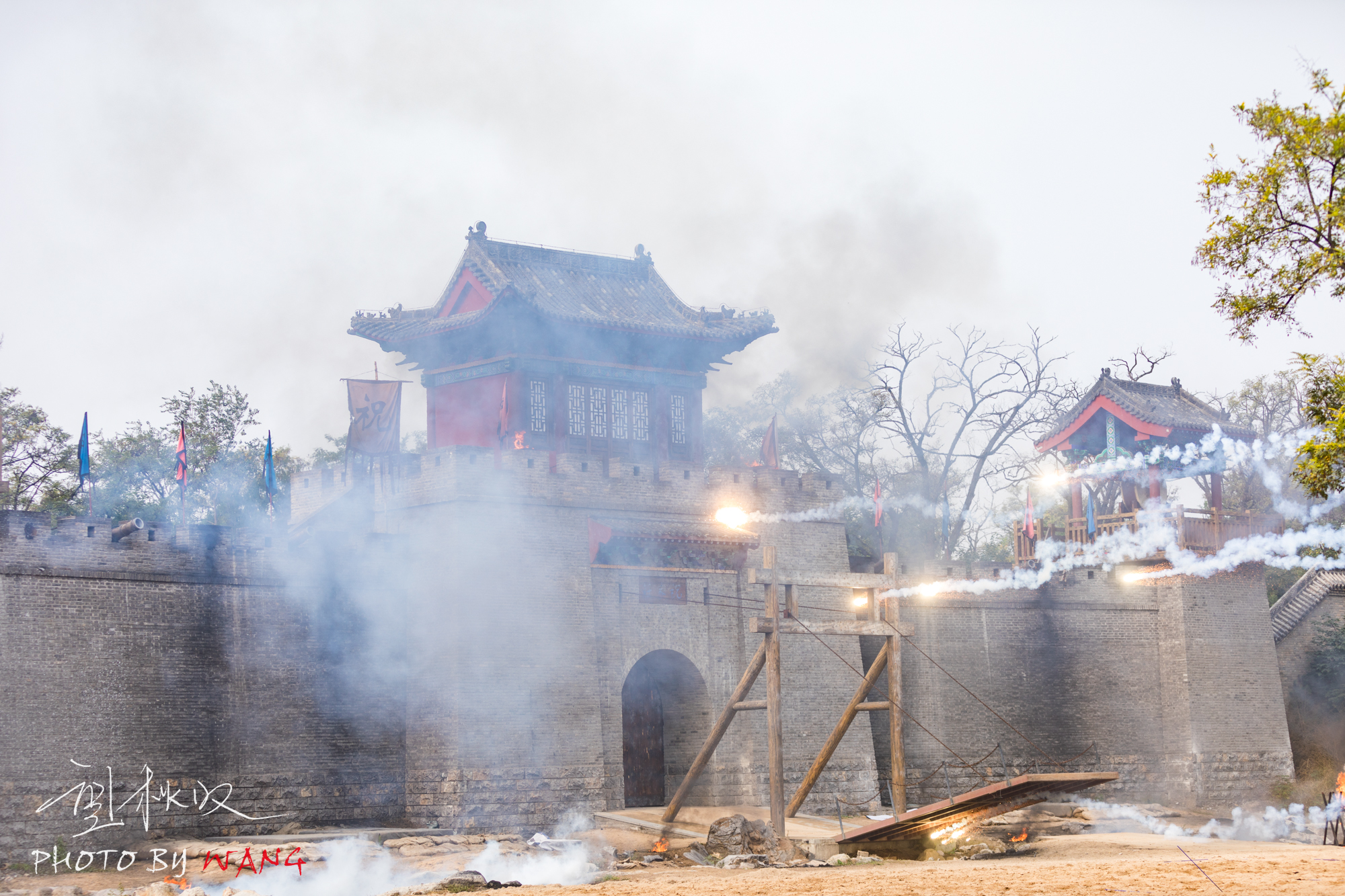 刀光剑影,攻城拔寨,你是梁山,我是祝家庄