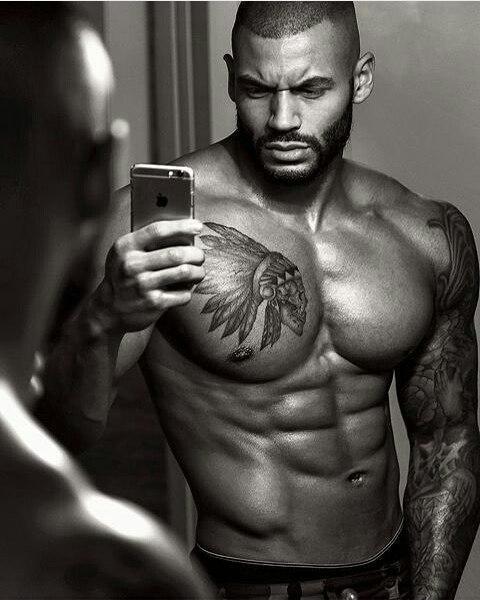 锻炼胸肌左右胸肌不一样大,如何正确锻炼胸肌