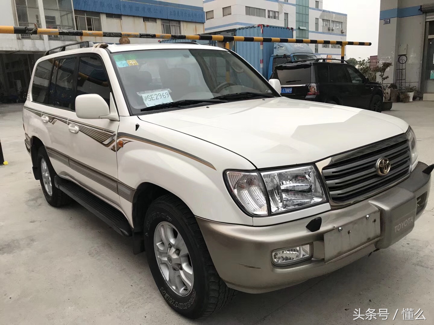 erlang淘车,16年陆巡兰德酷路泽5700黑色