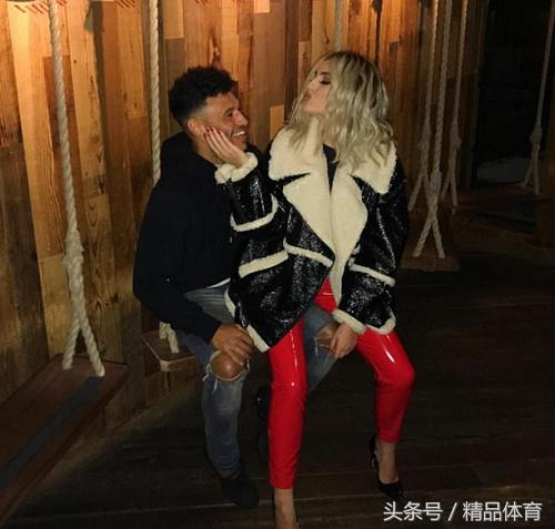 张伯伦和他女朋友,张伯伦和他女友琳达