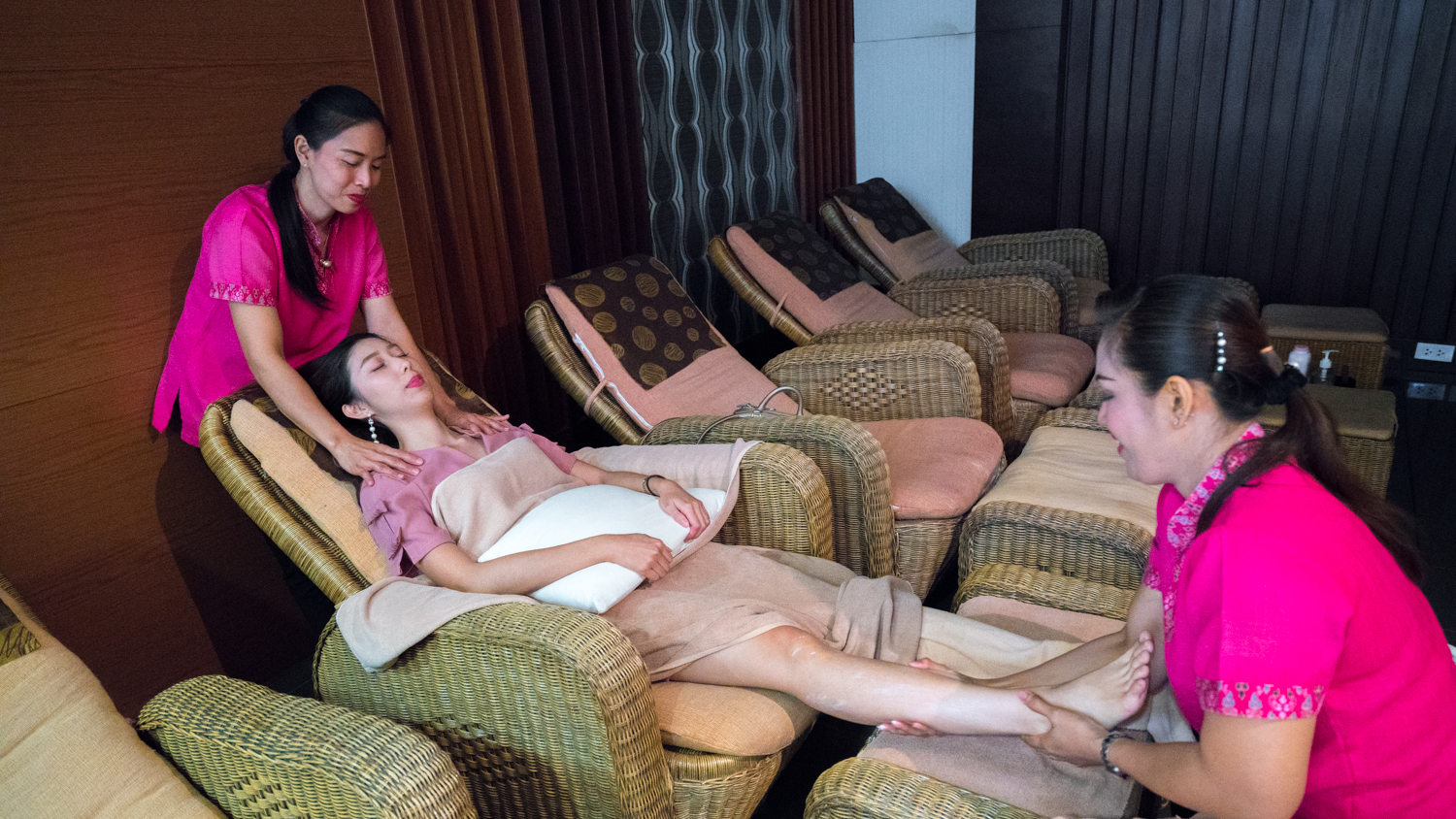 泰国芭提雅美食自由行,泰国旅游曼谷清迈芭提雅