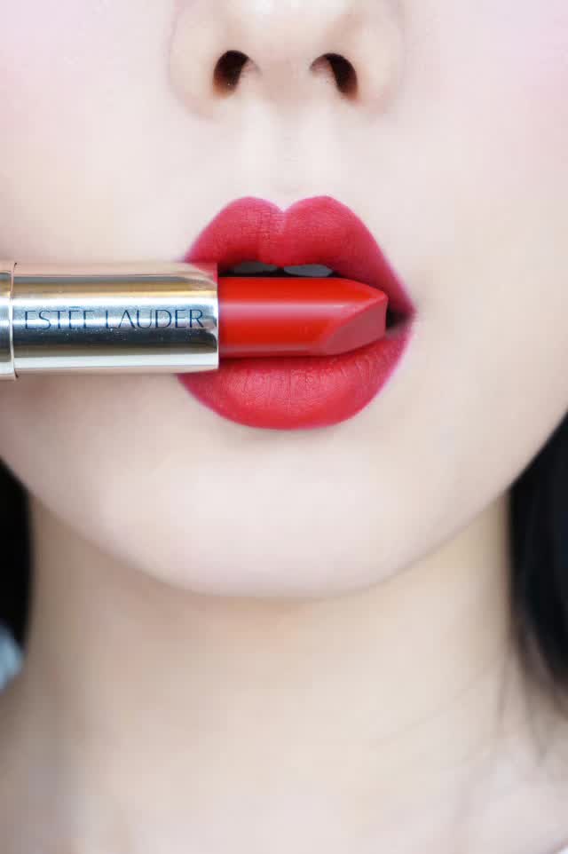 雅诗兰黛口红雪莉同款,雅诗兰黛最新款口红分享