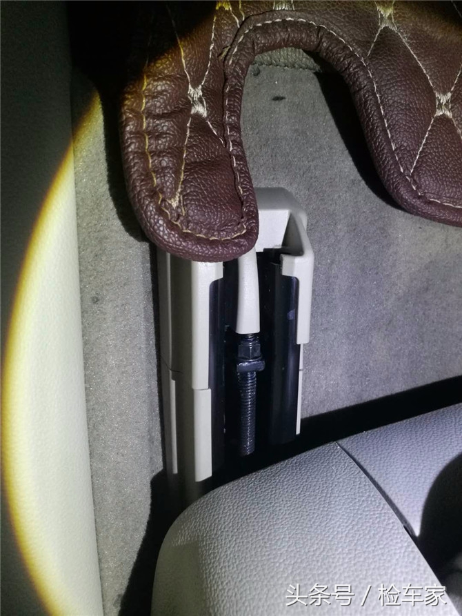 买车看价格还是看配置,买车也看性价比