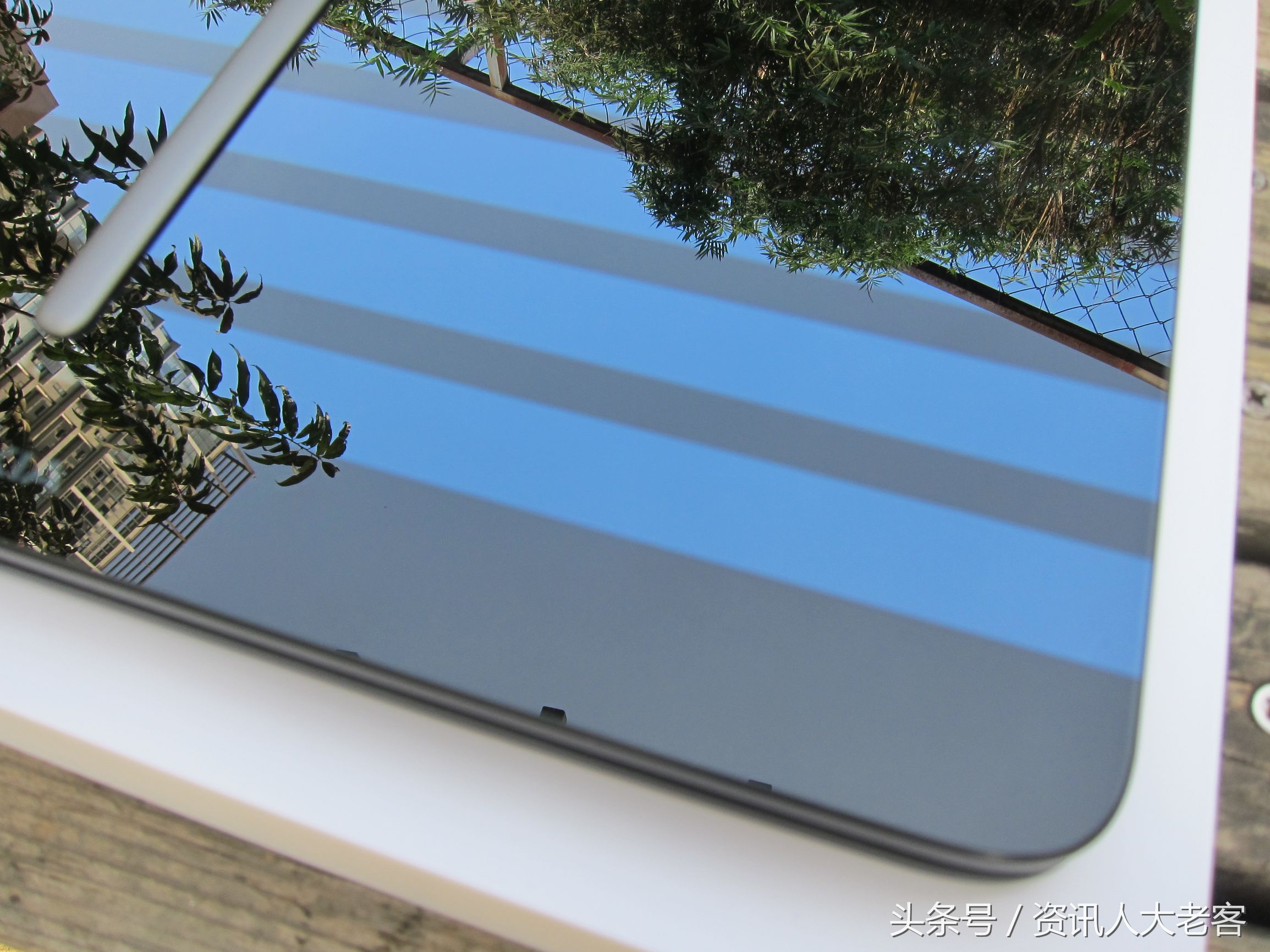 这把体脂秤做出了手机范儿—诺基亚BodyCardio健康电子秤初体验