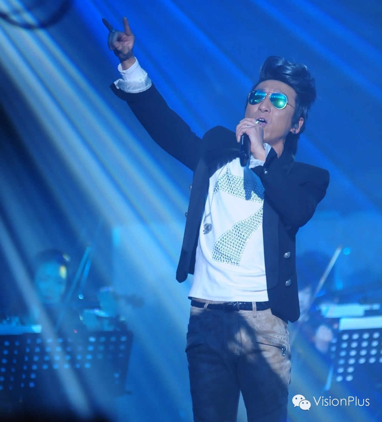 你的第一副墨镜可以不是雷朋,但你的墨镜里必须有一副雷朋!|Aviator专题