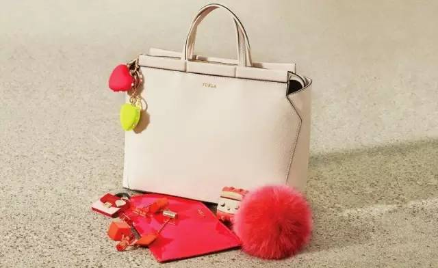 轻奢小众高级感包包百搭,轻奢小众高级感包包真皮不仿大牌