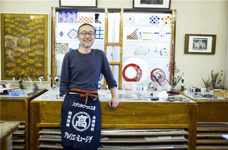 彩色玻璃大师高井啓司：“经验和情感都可以分享，但‘悟’是万万不能的。”｜日本工艺寻访之旅Vol.5