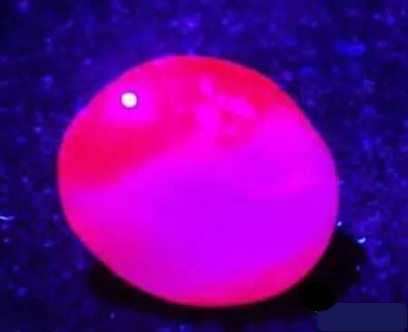 鉴别石榴石手串的技巧,鉴别石榴石真假的最简单方法