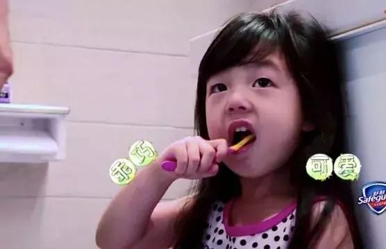 baby变身视频,顶级杀手变身超级奶爸