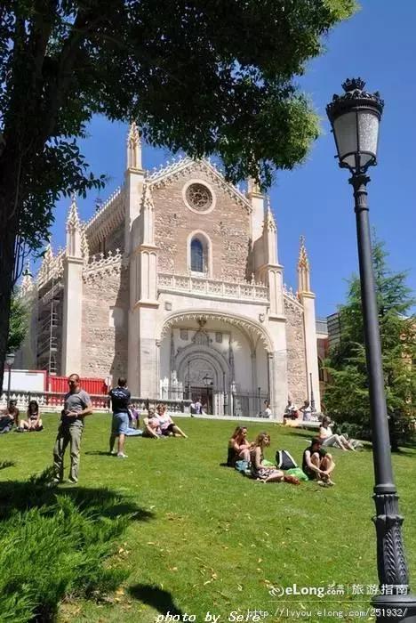 宋宋夫妇低调蜜月西班牙话说这里玩什么