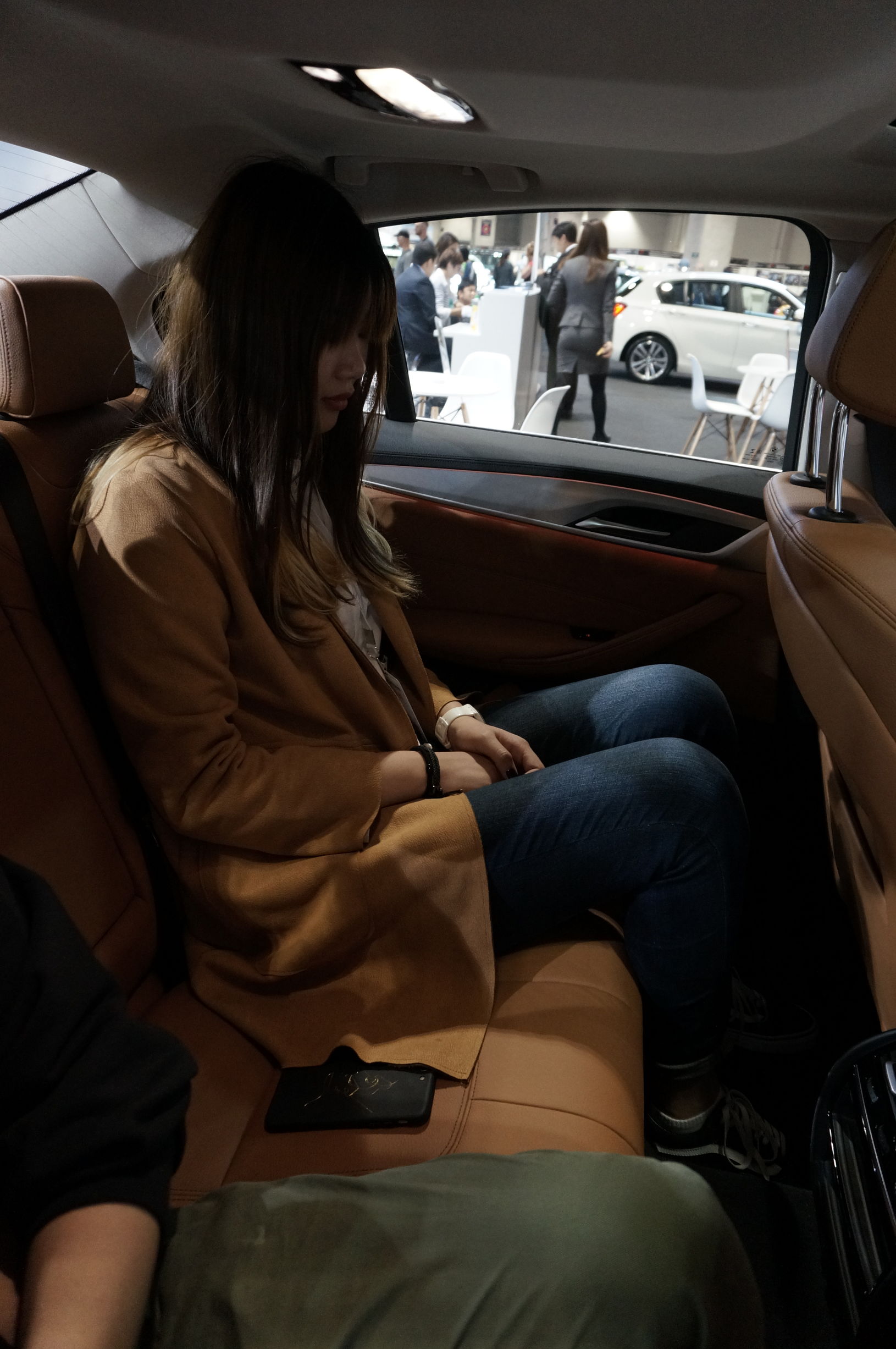 新款宝马标准轴距和长轴距的区别,新款进口宝马520i报价