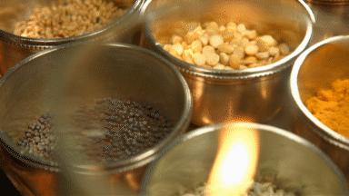 搞定咖喱粉、咖喱块和油咖喱，让总理为你疯狂打电话！