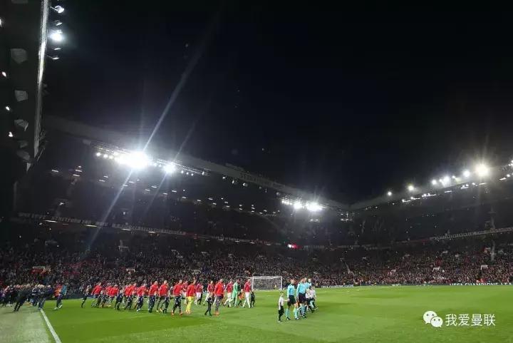 曼联近15场仅输1场状态神勇,场均观看人次一直突破不了1000