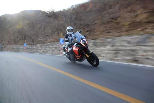 ktm1290superadv测评,新款ktm1290advs质量怎么样