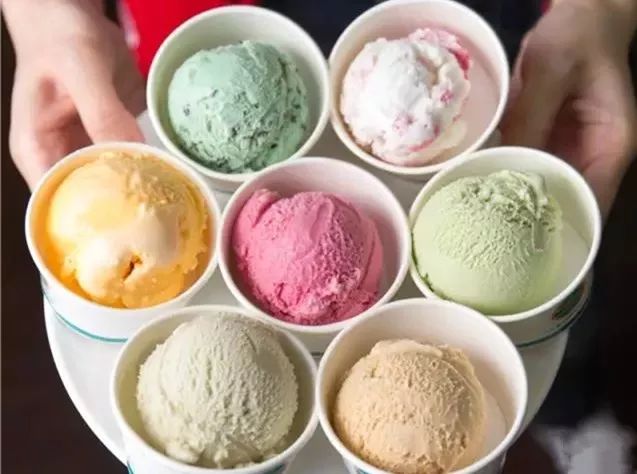 好吃的美食推荐三文鱼,红魔虾甜虾三文鱼刺身自助济南