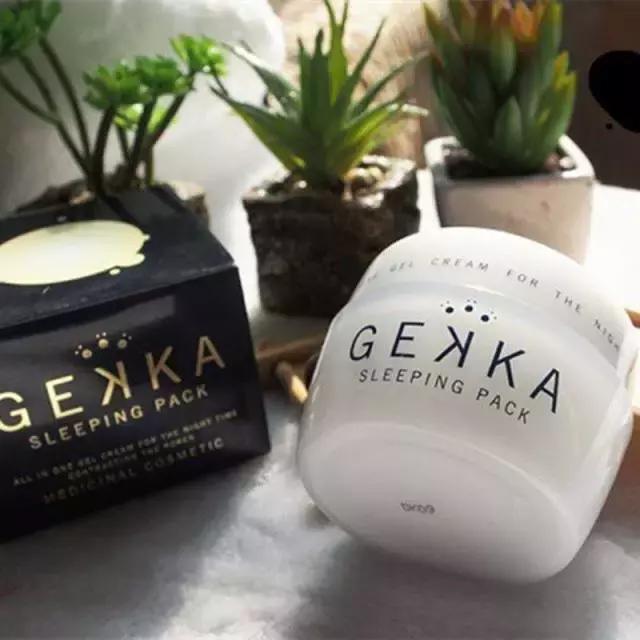 懒癌必备超好用睡眠面膜盘点,比较懒每天涂睡眠面膜可以吗