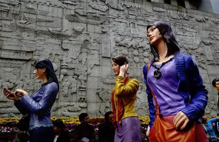 成都人不逛春熙路逛哪里,外地人眼中的成都春熙路