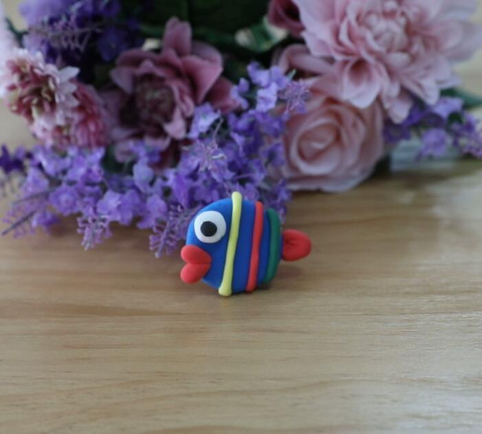 黏土捏彩虹鱼,彩虹鱼黏土