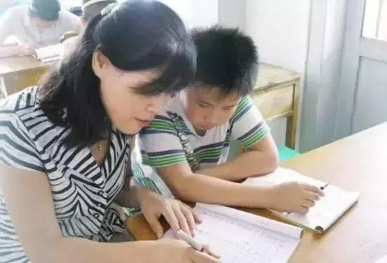 快写钢笔字入门教程,怎样快写钢笔字教学视频