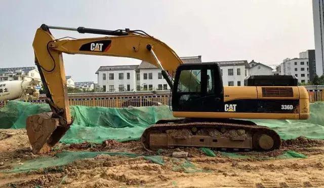 最便宜的一台二手挖机,全网最经典17年二手挖机