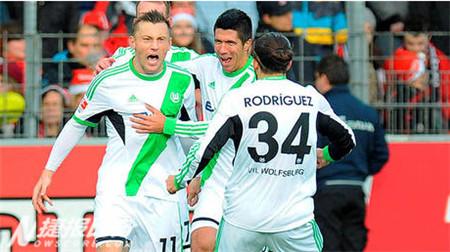 足球盘口分析：德甲-盘口硬机构看好沃尔夫斯堡11月18日赢盘公社