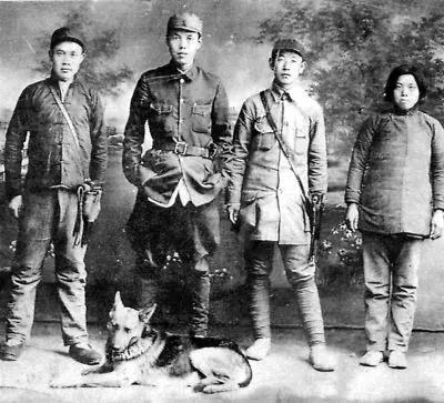 京西深山中的古村落苇子水村,京西无人居住的古村落