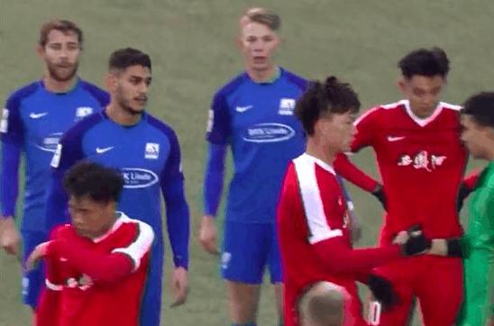 孙继海采访邵佳一完整视频,邵佳一孙继海解说西班牙德国