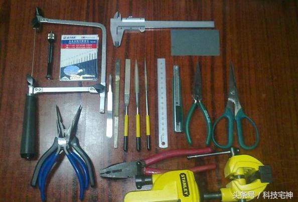 锂电螺丝刀工具评测,自制锂电池全自动万能螺丝刀