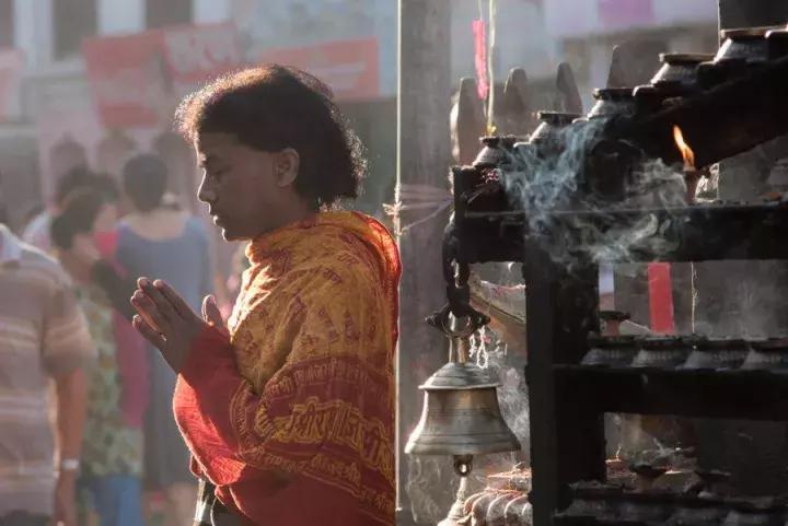 没去过尼泊尔旅游,没有去过西藏更没去过吉隆坡