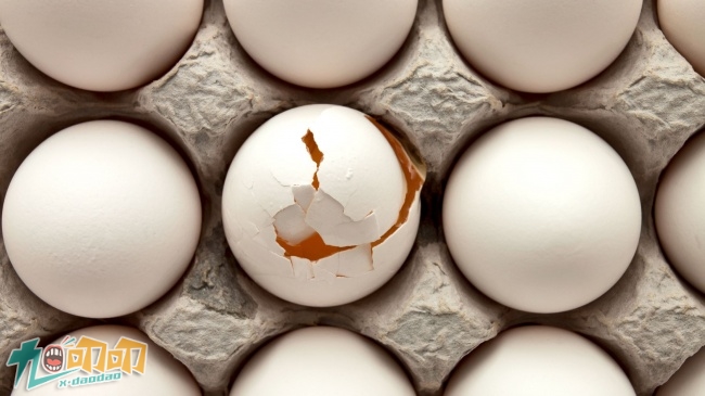 快速清理玻璃上的胶,快速清洗玻璃胶水妙招图解