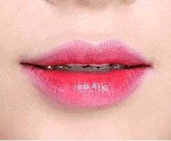 圣诞限定款口红试色,好物推荐口红便携