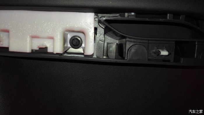 金牛座和宝马5系驾乘感受,福特金牛座与a6驾乘感受