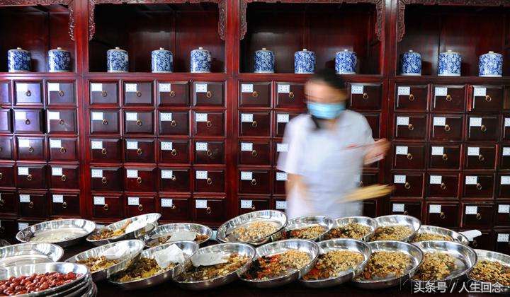 胳膊上汗毛多很长怎么化解尴尬,汗毛重的女孩怎么改善